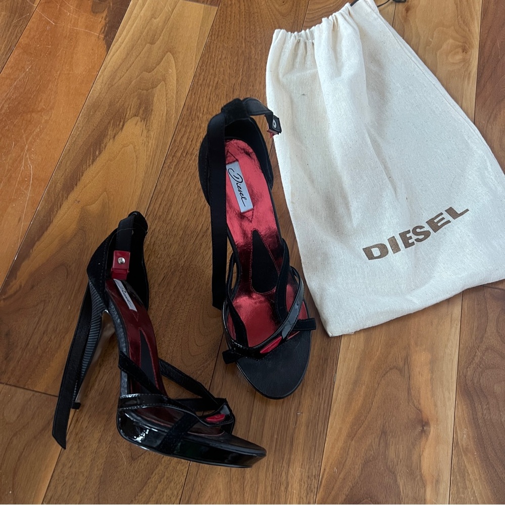 Diesel Women’s Casino Heels / Pumps 37